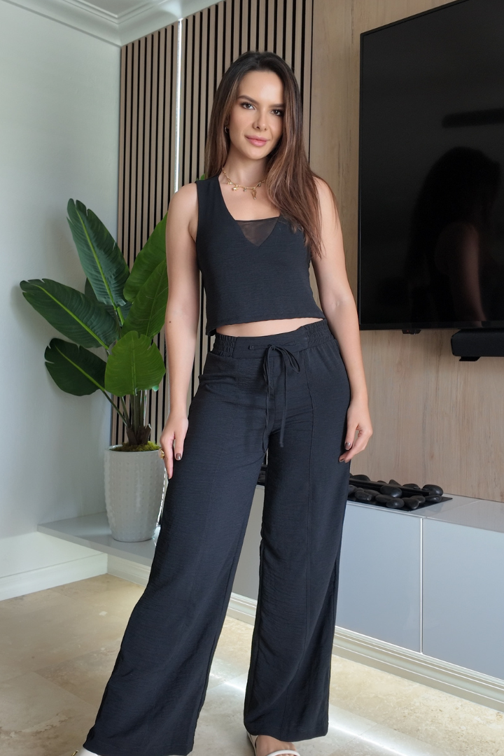 Set Blusa Aroa + Pantalón Alaia negro